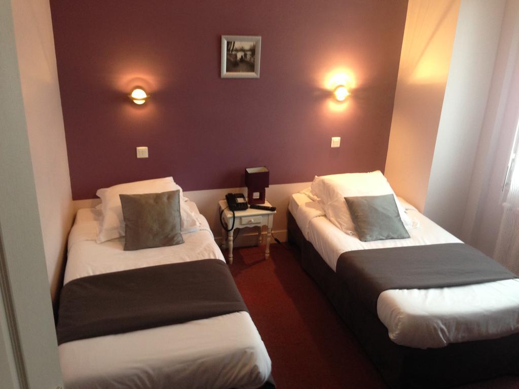 Hostellerie Excalibur Saumur Pokoj fotografie