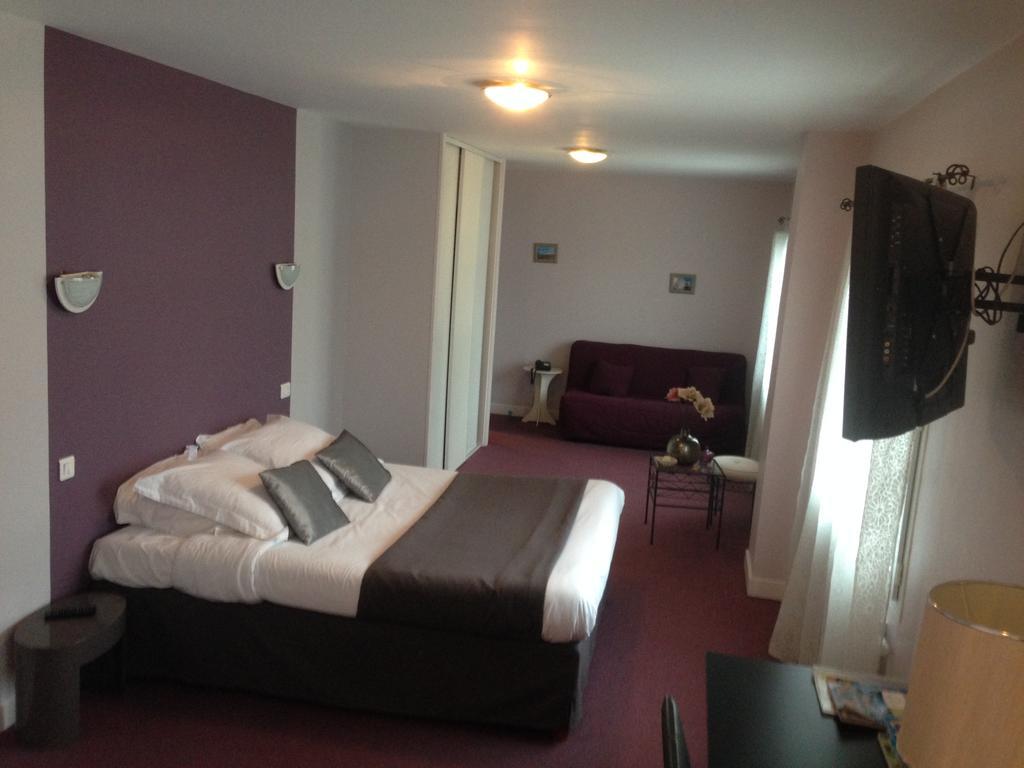 Hostellerie Excalibur Saumur Pokoj fotografie